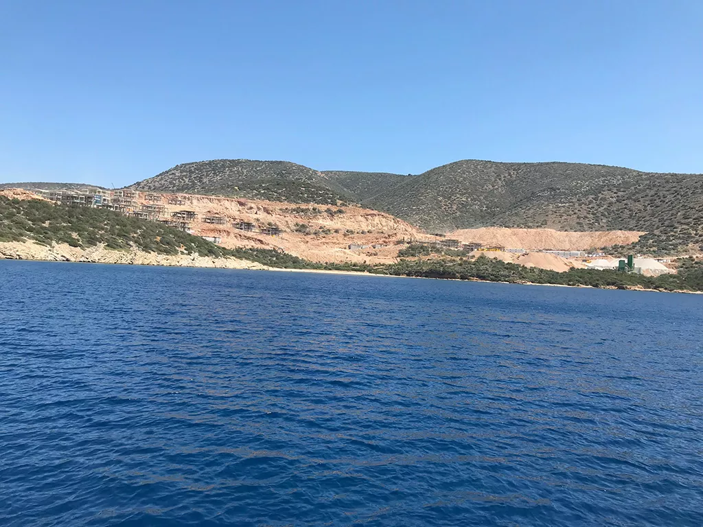 Pabuç Burnu Shipwreck (6th c. BC): Laced Hull & Archaic Greek Shipbuilding - The coast at Pabuç Burnu